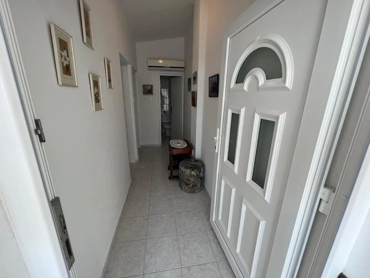 Emko Apartmens Vir Apartment