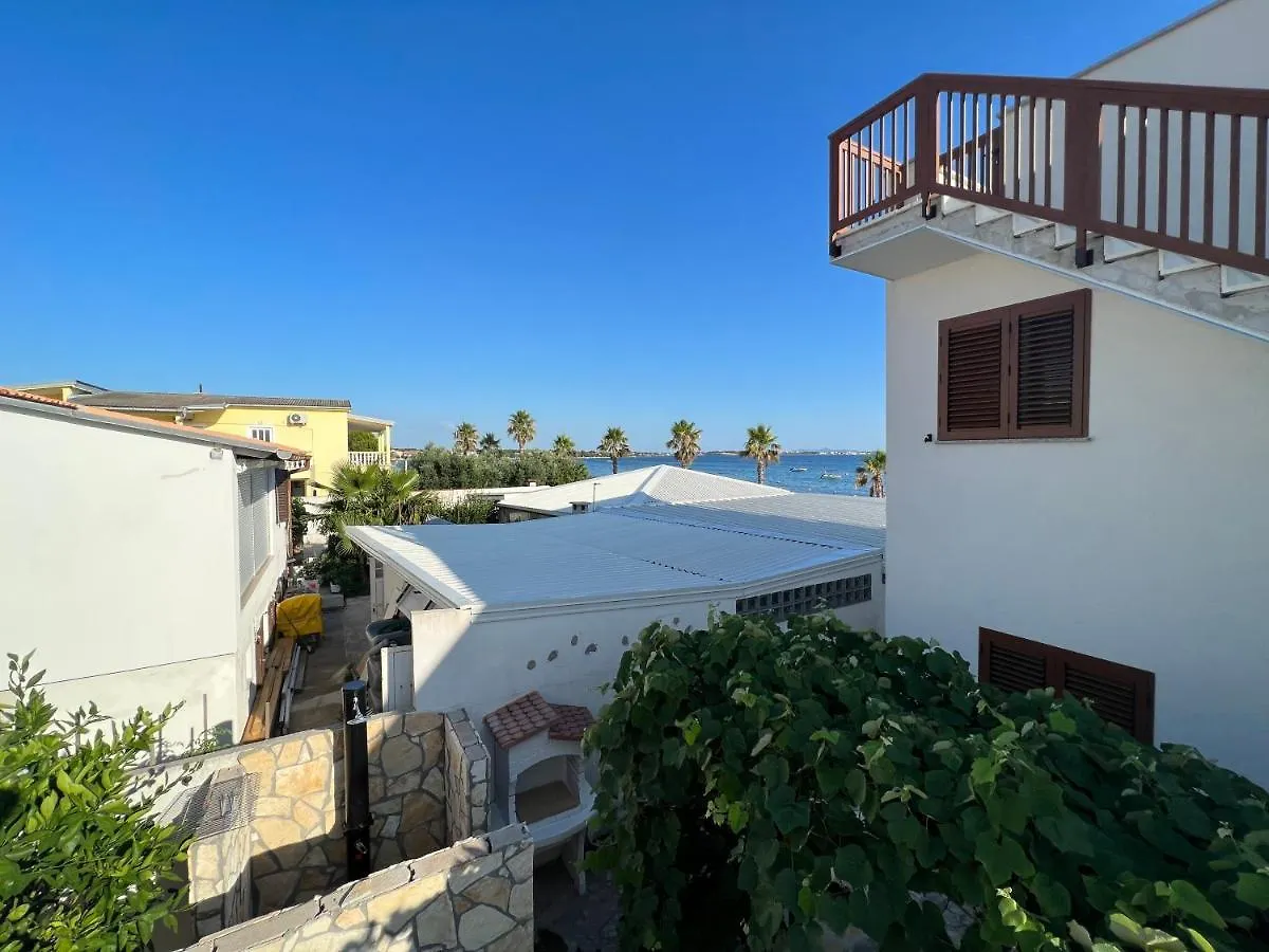 Emko Apartmens Vir Apartment